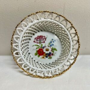 Vintage Herend Style Basketweave Porcelain Bowl Floral Trinket Soap Dish Romania